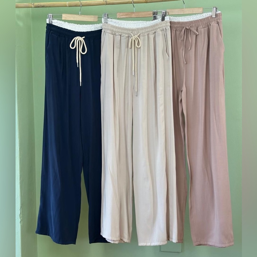 Made in Italy 2 Piece Sleeveless Cropped Top and Pants Set OS - Picture 4 of 9